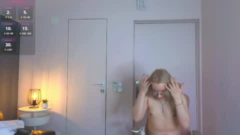 Hi im Amanda online show from June 3, 2026, 2:33 pm