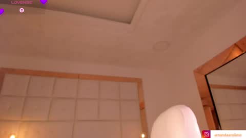 Amanda online show from April 15, 2026, 5:42 pm