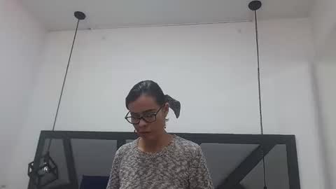 amanda_ramirez online show from February 1, 2026, 2:04 pm