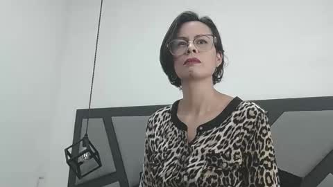 Snapshot of amanda_ramirez chatting on April 24, 2026, 10:01 pm amanda_ramirez online show from April 24, 2026, 10:01 pm