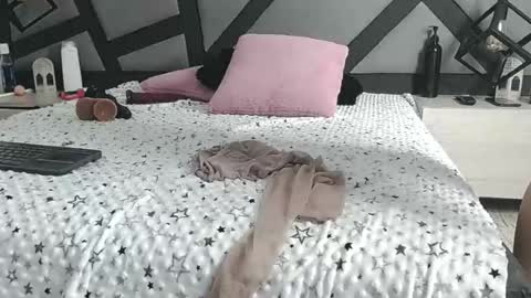 Snapshot of amanda_ramirez chatting on June 15, 2026, 12:07 pm amanda_ramirez online show from June 15, 2026, 12:07 pm