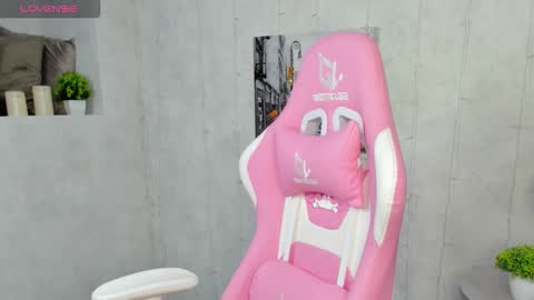 Amanda online show from September 30, 2025, 8:41 am