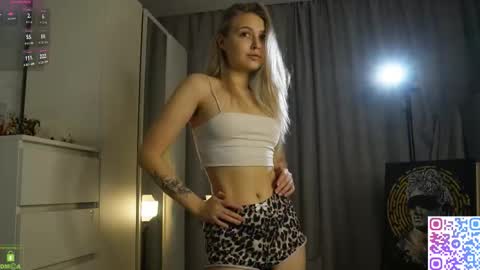     online show from November 8, 2025, 6:51 pm