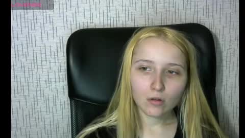 Amanda online show from December 20, 2024, 10:00 pm