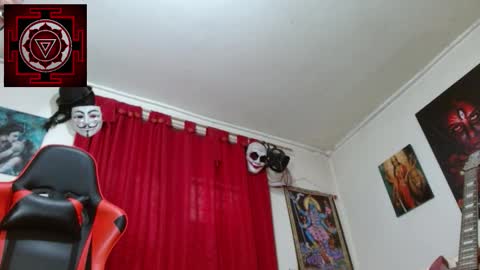 Amanda Valeska online show from January 18, 2026, 2:32 pm