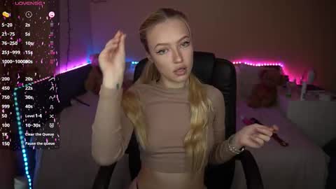 Amanda online show from November 1, 2025, 6:59 am