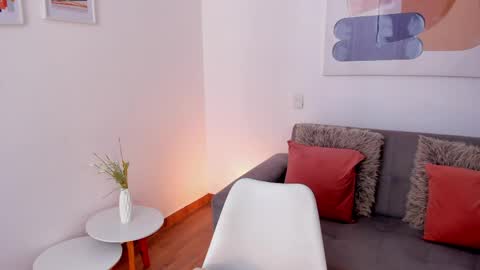 Amanda  online show from April 18, 2026, 7:58 pm