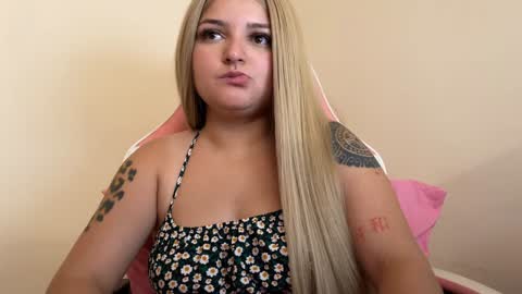 Amandha online show from January 18, 2025, 5:37 pm