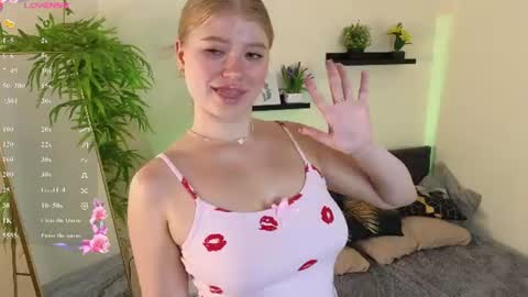 Snapshot of amanicrawford chatting on August 7, 2026, 10:06 am amanicrawford online show from August 7, 2026, 10:06 am