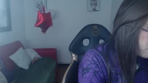 amara_sexy_ online show from February 19, 2026, 7:54 pm