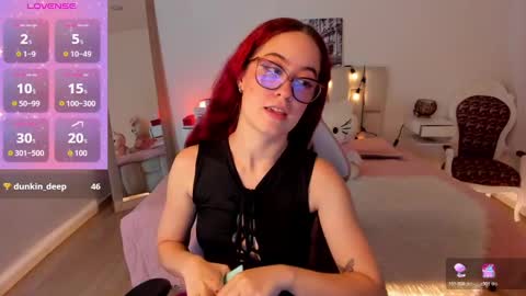 Snapshot of amaraa_couper1 chatting on October 24, 2025, 3:14 am amaraa_couper1 online show from October 24, 2025, 3:14 am