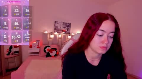 Snapshot of amaraa_couper1 chatting on December 17, 2025, 3:45 am amaraa_couper1 online show from December 17, 2025, 3:45 am