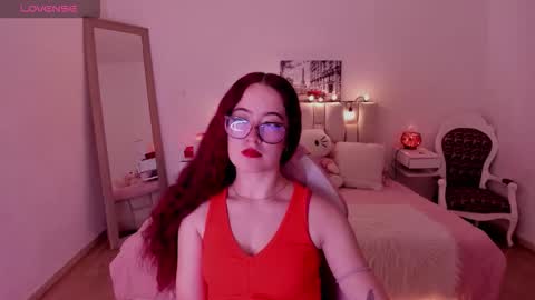 Snapshot of amaraa_couper1 chatting on January 9, 2026, 4:15 am amaraa_couper1 online show from January 9, 2026, 4:15 am