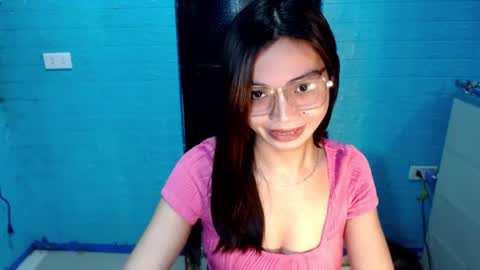 BELLA online show from June 11, 2026, 9:46 pm
