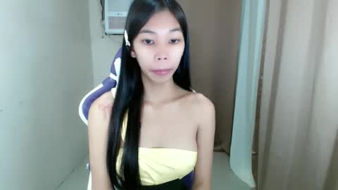 Snapshot of amarah_slut chatting on May 1, 2026, 2:43 pm Amarah online show from May 1, 2026, 2:43 pm