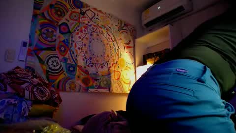 Susan online show from January 5, 2026, 10:02 pm