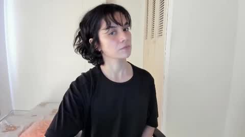 Amarantha online show from December 5, 2025, 8:38 pm