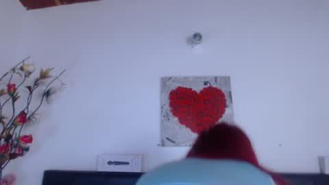   online show from February 5, 2025, 2:48 pm