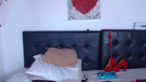   online show from March 7, 2025, 5:28 pm