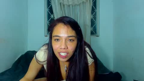 Snapshot of amararoberts08 chatting on January 5, 2025, 2:06 am Amara Julia online show from January 5, 2025, 2:06 am