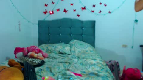 Snapshot of amararoberts08 chatting on January 23, 2025, 2:23 am Amara Julia online show from January 23, 2025, 2:23 am