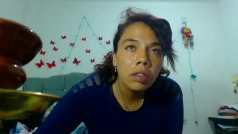 Snapshot of amararoberts08 chatting on February 24, 2025, 5:54 am Amara Julia online show from February 24, 2025, 5:54 am