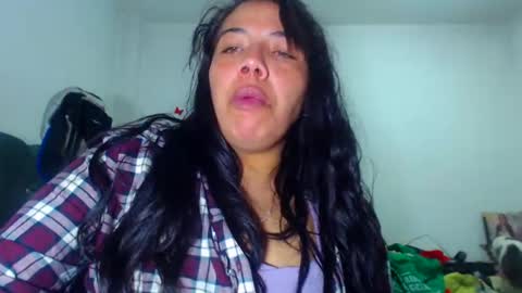 Amara Julia online show from November 18, 2025, 12:27 am