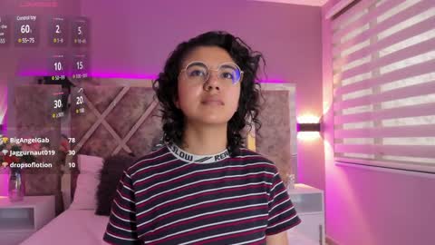 Snapshot of amarettho chatting on January 25, 2025, 5:40 pm Emily online show from January 25, 2025, 5:40 pm