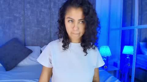 Snapshot of amarettho chatting on June 9, 2026, 11:33 am Emily online show from June 9, 2026, 11:33 am