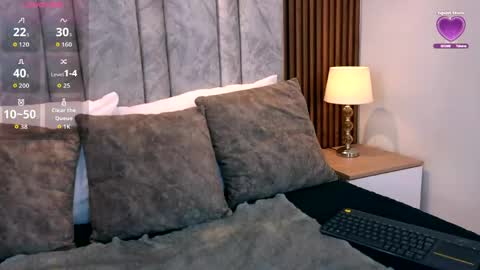 AMATISTA online show from April 19, 2026, 2:16 pm