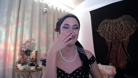 Snapshot of amatista_riveera chatting on January 8, 2025, 9:23 pm Amatista Next stream 9 DEC 1 PM COLOMBIAN TIME miss u and love u online show from January 8, 2025, 9:23 pm