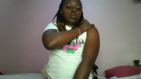 Snapshot of amaya87 chatting on June 19, 2026, 3:33 am Amaya87 online show from June 19, 2026, 3:33 am