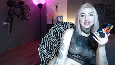 Malina online show from November 9, 2025, 6:17 pm