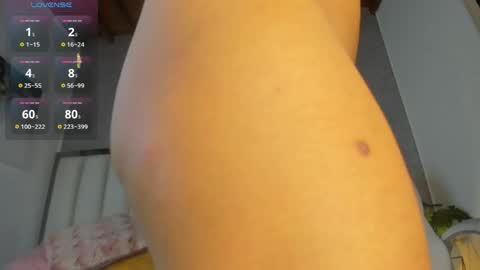 Snapshot of ambaar_moon_ chatting on May 4, 2026, 7:43 pm Ambar online show from May 4, 2026, 7:43 pm