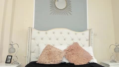 Snapshot of ambar_colling chatting on January 31, 2025, 5:32 pm Ambar Colling online show from January 31, 2025, 5:32 pm