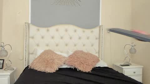 Snapshot of ambar_colling chatting on February 3, 2025, 1:30 pm Ambar Colling online show from February 3, 2025, 1:30 pm