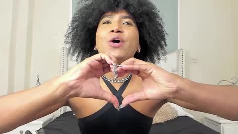 Snapshot of ambar_colling chatting on February 21, 2025, 2:48 pm Ambar Colling online show from February 21, 2025, 2:48 pm