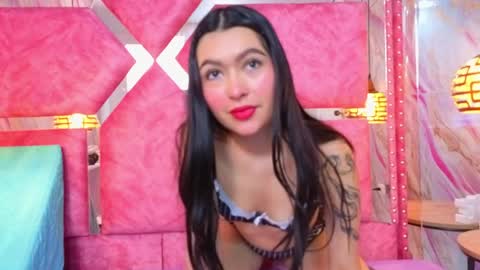 ambar_cullen online show from May 15, 2026, 8:49 pm