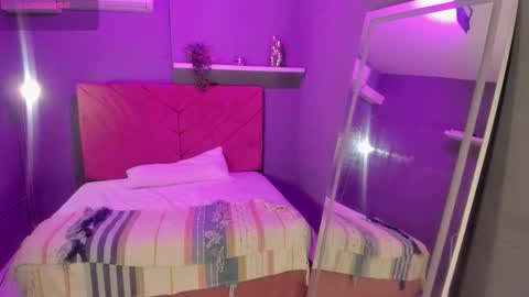 Ambar online show from March 23, 2026, 7:40 pm