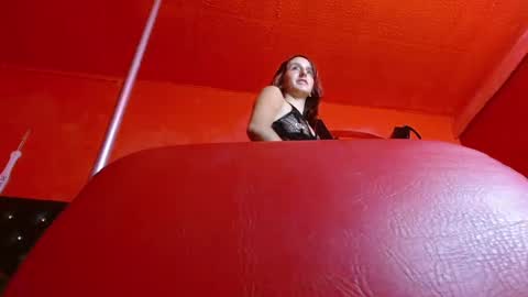 ambar_roux1 online show from March 6, 2025, 8:16 pm