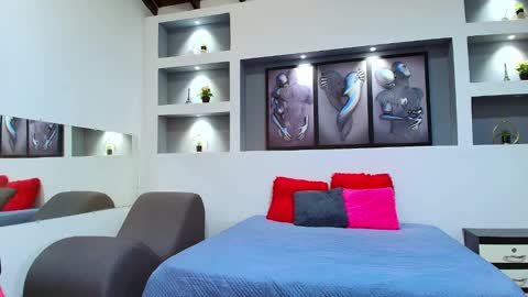 Ambar  online show from February 1, 2025, 12:47 pm