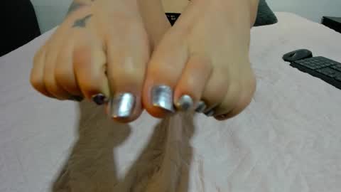 Ambar  online show from September 26, 2025, 12:42 pm