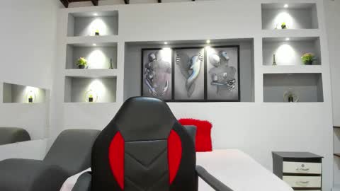 Ambar  online show from September 27, 2025, 1:16 pm