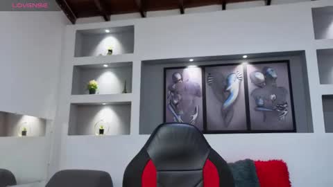 Ambar  online show from April 18, 2026, 11:25 am