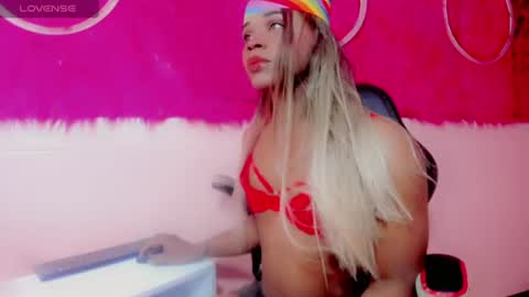 Snapshot of ambar_temptation chatting on June 20, 2026, 7:16 pm ambar_temptation online show from June 20, 2026, 7:16 pm