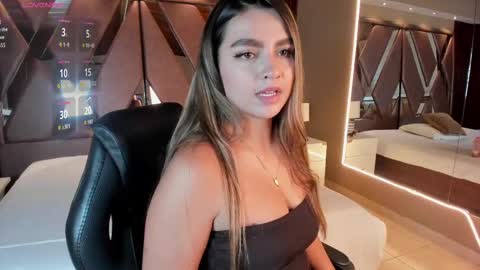 Ambar  Everyday From 0530 to 1430 Col Time online show from October 4, 2025, 6:11 am