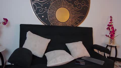 Snapshot of ambardupont chatting on February 18, 2025, 8:03 pm Ambar online show from February 18, 2025, 8:03 pm