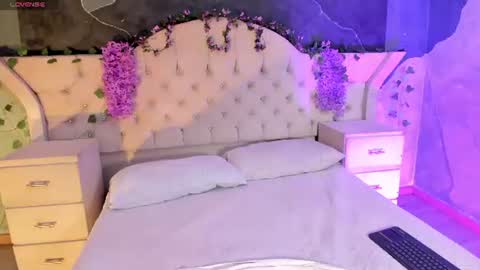 Snapshot of ambardupont_ chatting on June 10, 2026, 6:01 am Ambar Dupont online show from June 10, 2026, 6:01 am