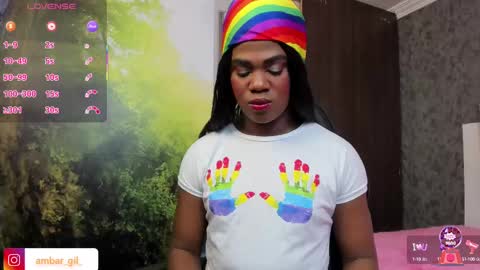 ambargil__ online show from September 17, 2025, 9:49 pm
