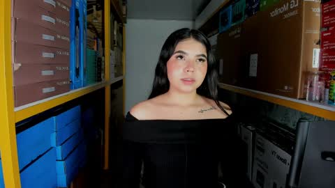 Snapshot of ambarina_ chatting on May 5, 2026, 11:40 am Ambarina online show from May 5, 2026, 11:40 am